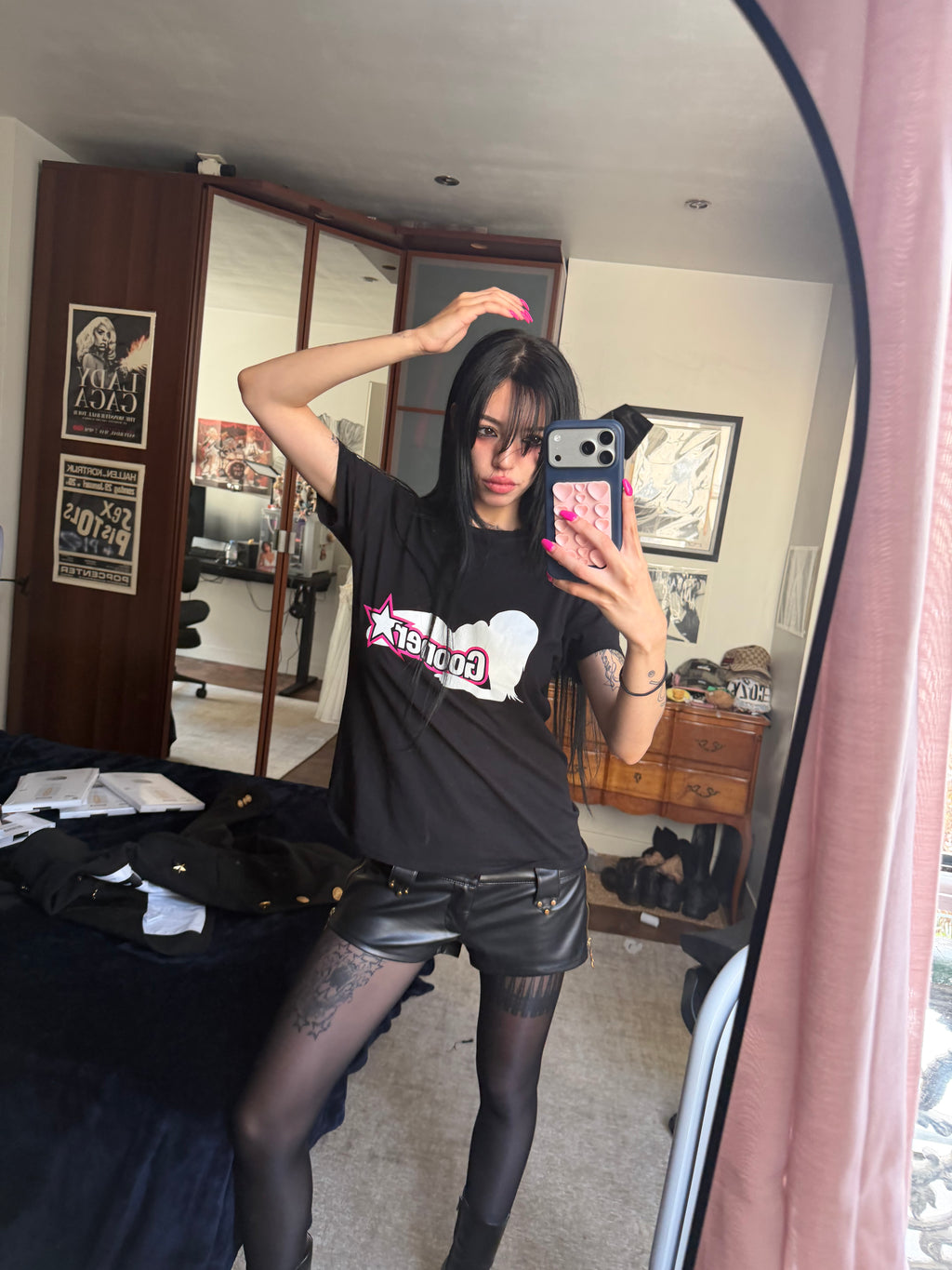 T shirt gooner